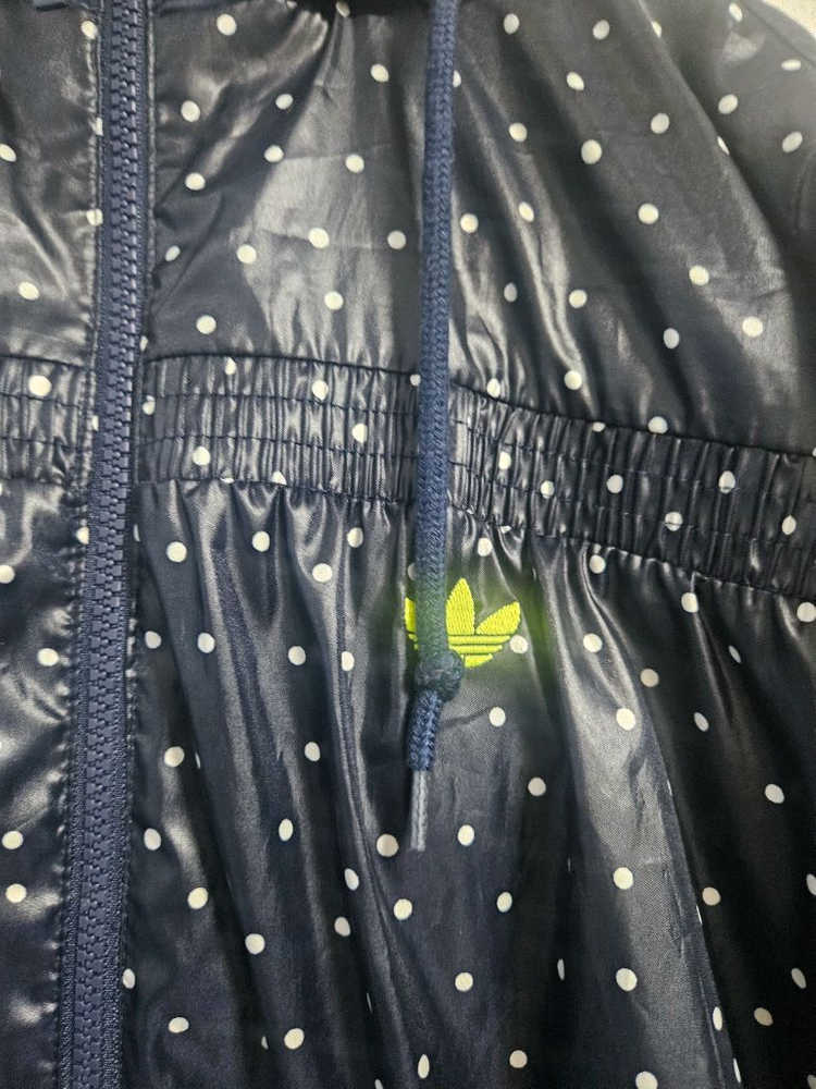 아디다스 여성 폴카도트 바람막이 자켓--3