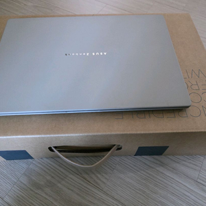 [S급] ASUS 젠북 A14 UX3407RA 베이지 팝니다.