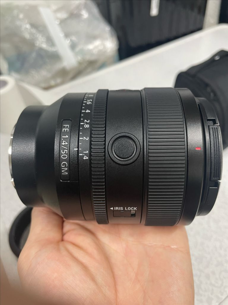 소니 FE 50mm F1.4 GM 렌즈 (민트급 / 박스풀 모든 구성품 포함) 팝니다!--4