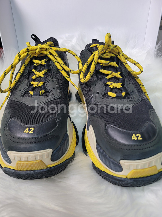 발렌시아가 트리플S 42사이즈--1