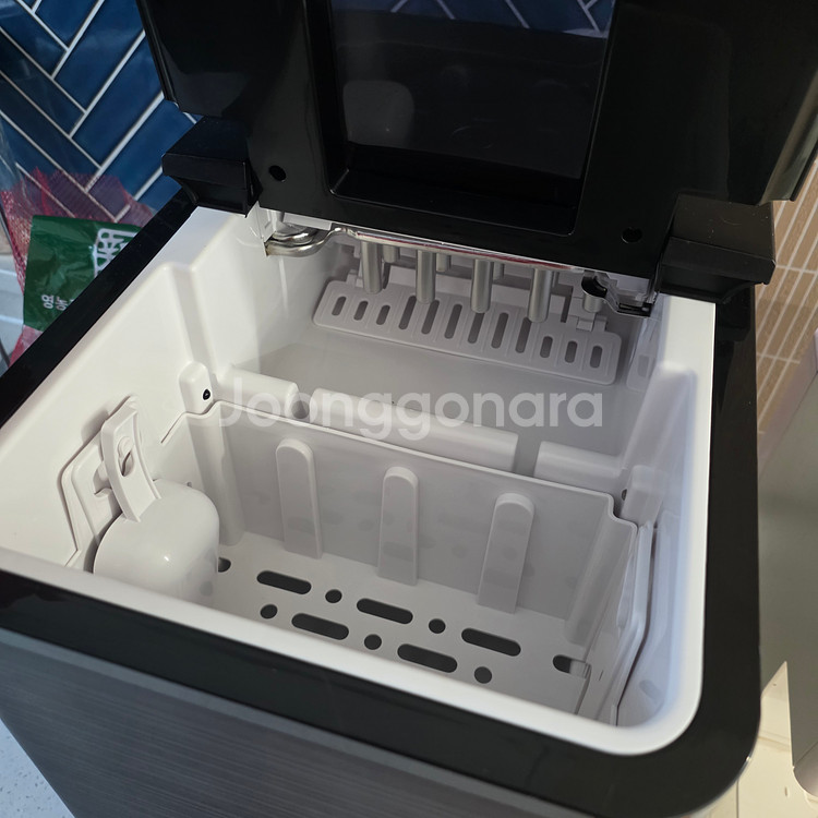 보아르 가정용 제빙기 판매합니다.--1