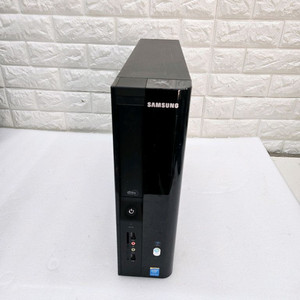 삼성 컴퓨터 본체 4세대 입니다