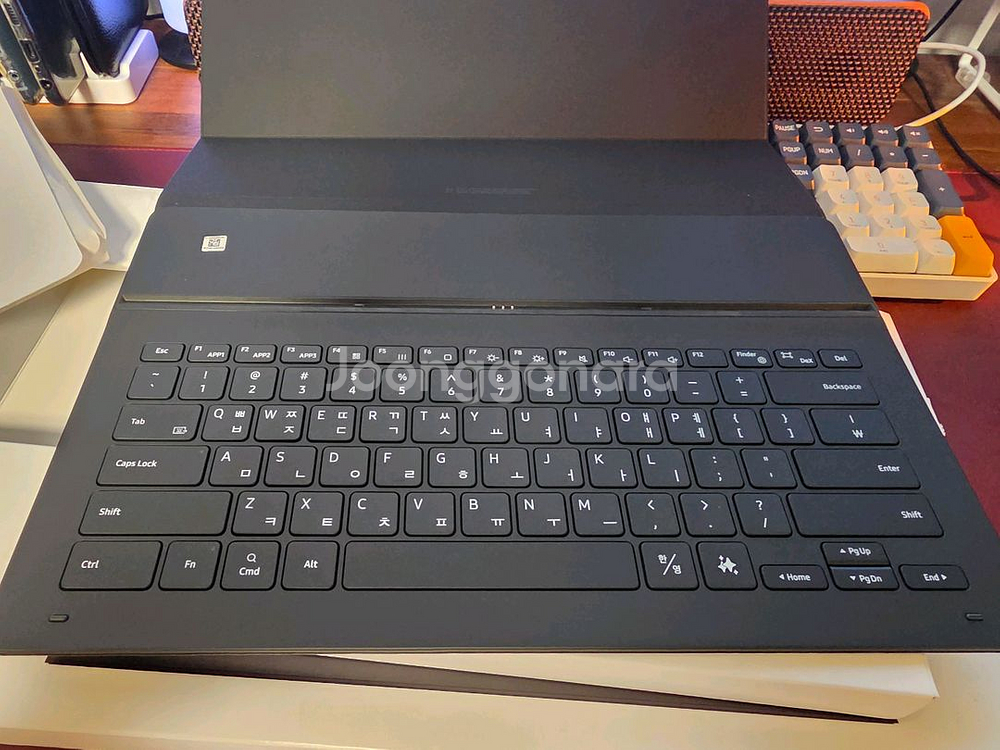 갤럭시 탭 S9울트라 5g LTE 512g+키보드 커버 새상품--2