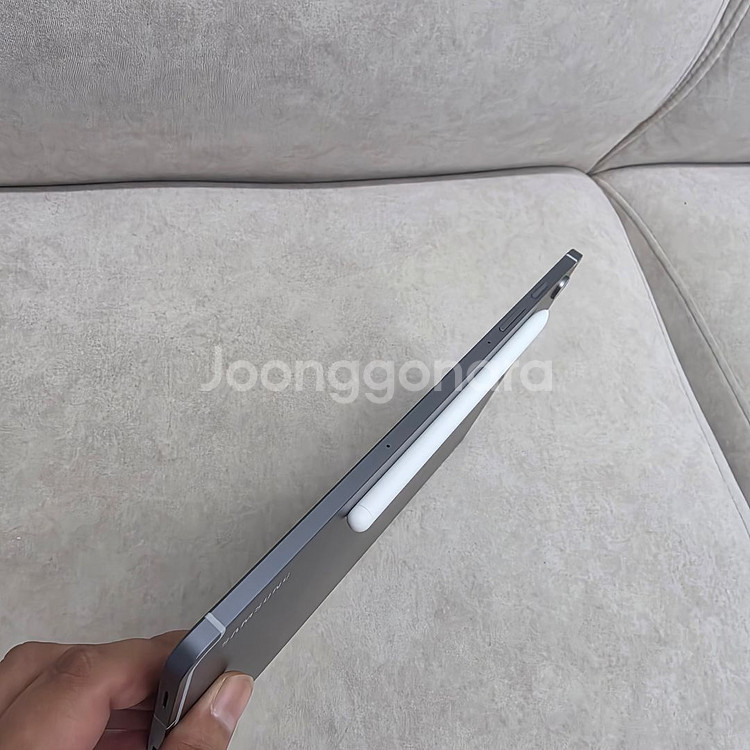 갤럭시탭 S10 FE 128GB 판매합니다.--2