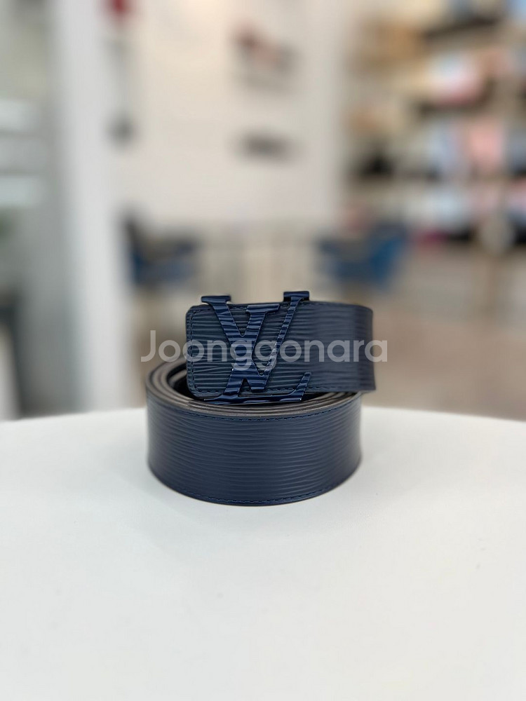 [중고명품 럭스올 울사점]루이비통 에삐 LV 이니셜 벨트 40mm--0