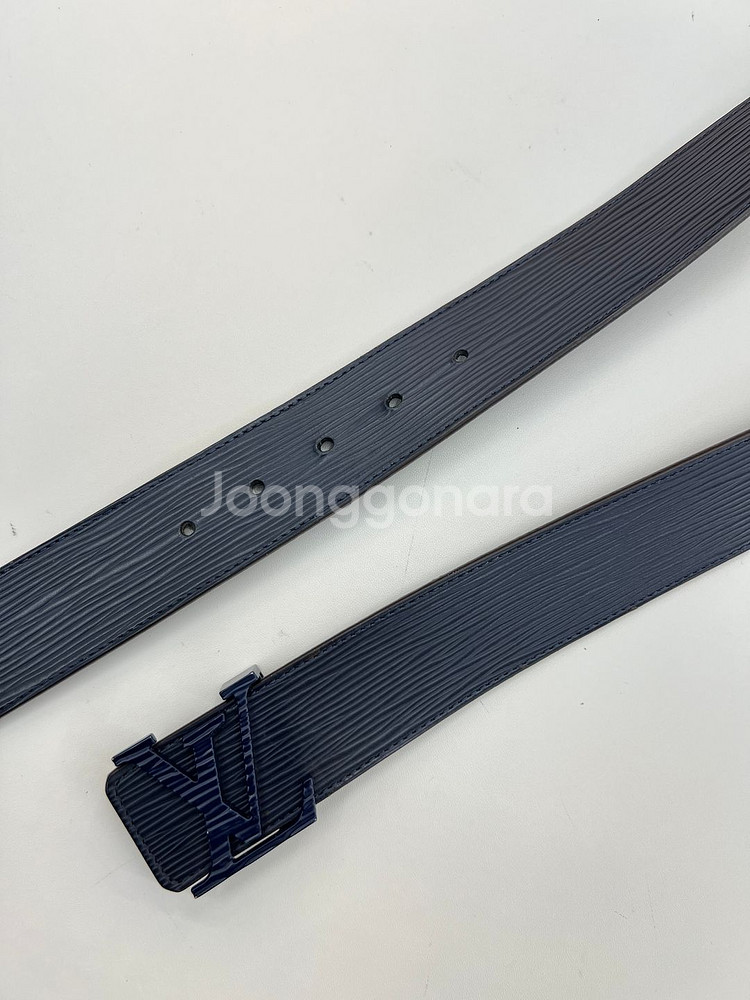 [중고명품 럭스올 울사점]루이비통 에삐 LV 이니셜 벨트 40mm--4