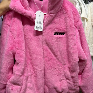 널디 핫핑크 퍼 자켓 xs 55사이즈 새제품