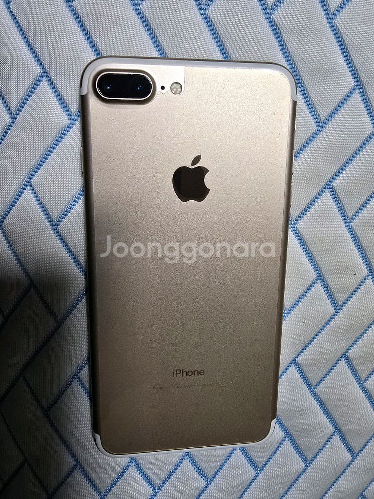 아이폰7플러스 부품용 팝니다.--1