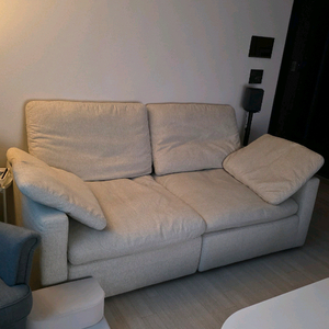 까사미아 캄포 슬림 3인 소파 아이보리 판매합니다