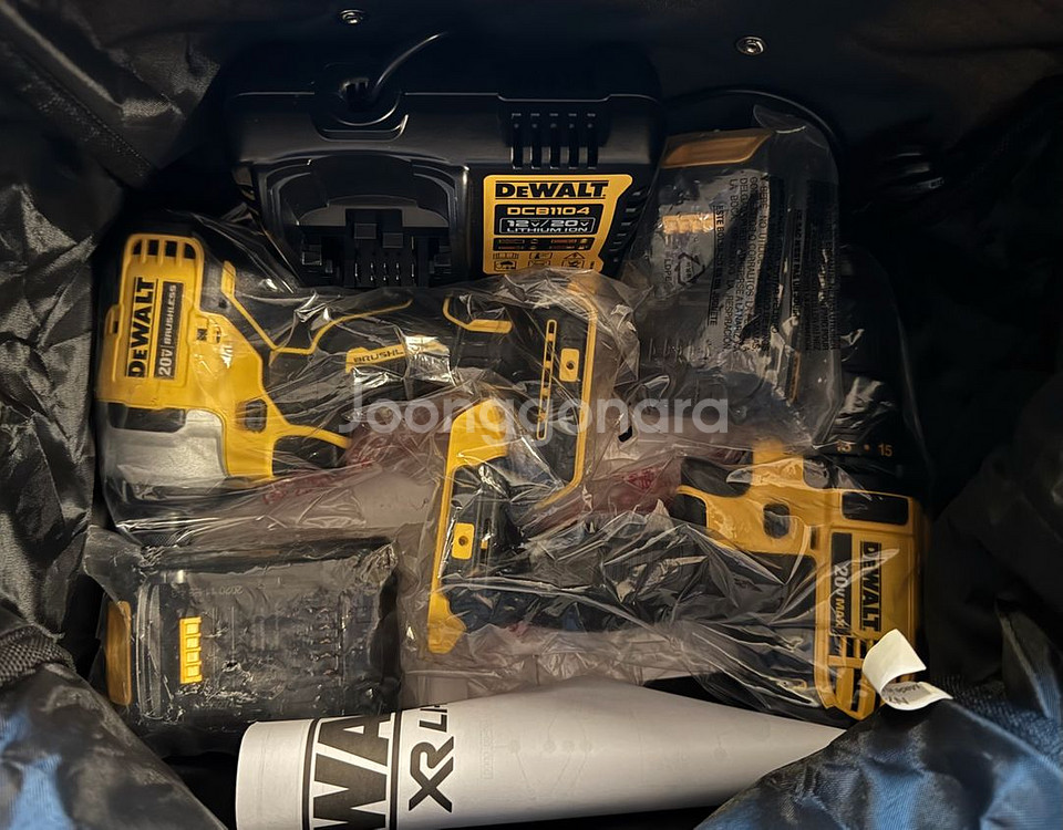 디월트 드릴임팩세트 20V 디월트임팩--4