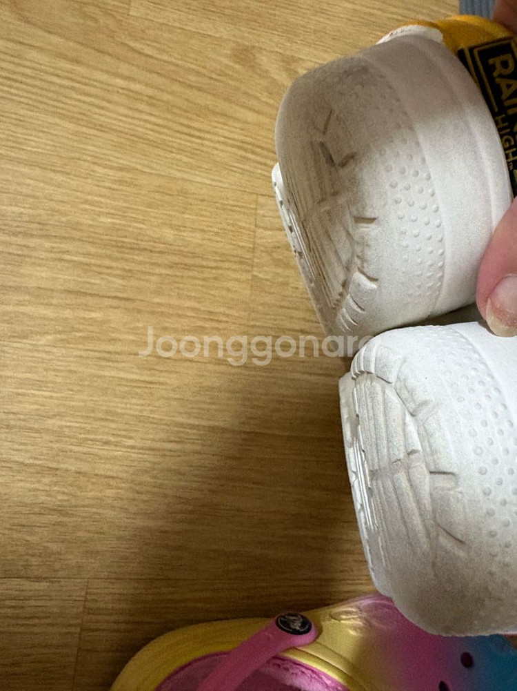 크록스 키즈 샌들 J1, J2--1