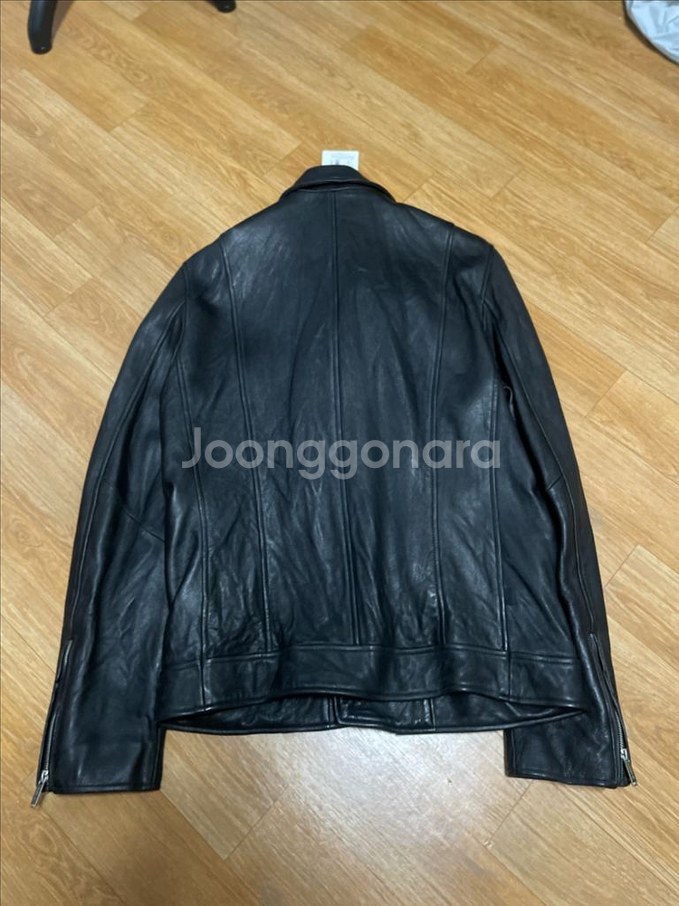 에이징램스킨 라이더 자켓 블랙 색상입니다--5