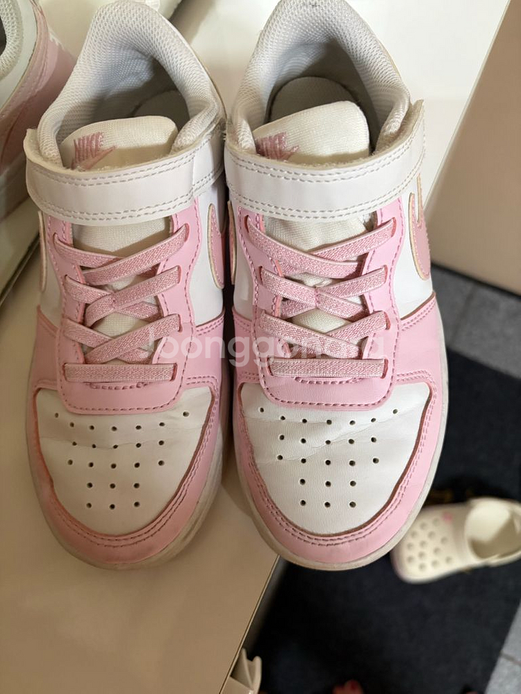 나이키 키즈 핑크 운동화 200사이즈--0