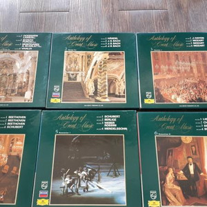 세계의 명곡 LP 48장 4장씩 12박스