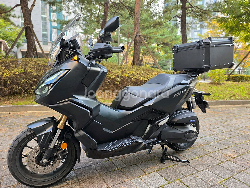 24년식 ADV350 짧은 키로수 블랙 판매--0