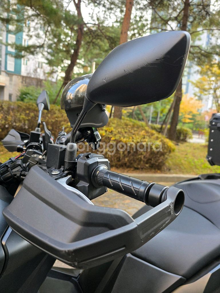 24년식 ADV350 짧은 키로수 블랙 판매--5
