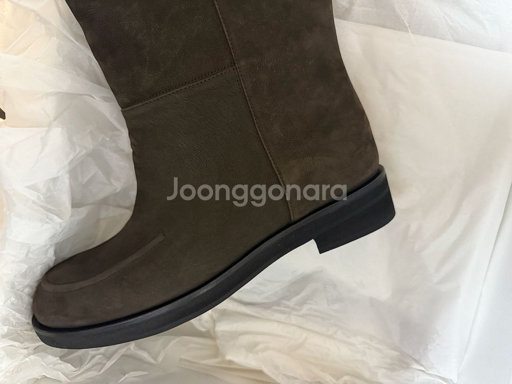 새상품)에토스 누벅부츠 딥브라운 255--8