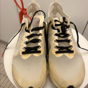 나이키 오프화이트 더텐 줌플라이 SP