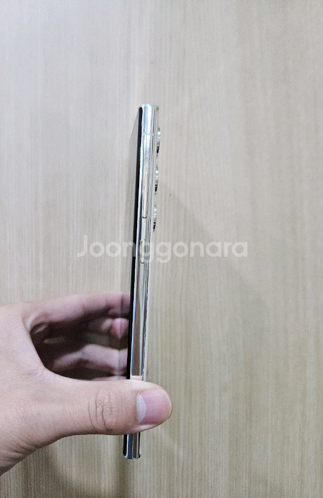 갤럭시 S23울트라 256G 팝니다--2