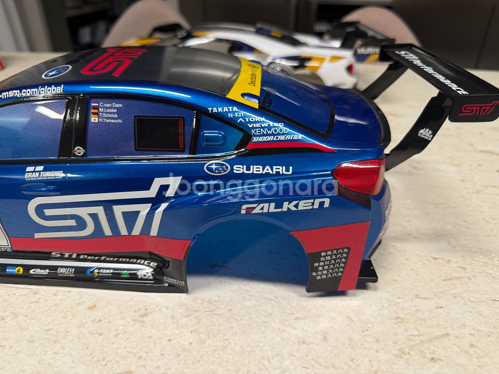 타미아 1/10 스바루 STI RC카바디 팝니다.--3