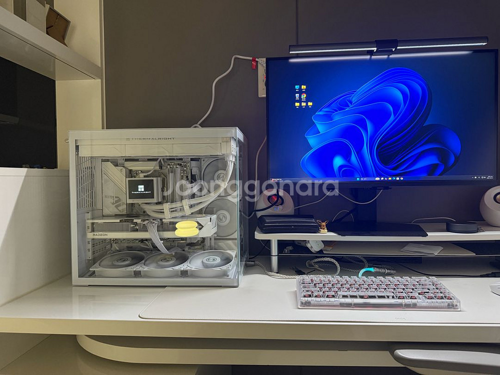 삼성 오디세이 G7 S27DG700 4K 144hz 27인치 스마트 게이밍 모니터--0