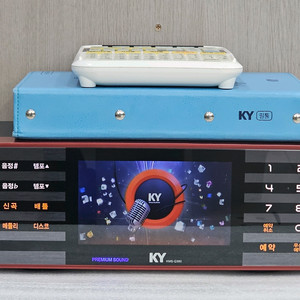 금영 노래방 반주기(Q300) 판매합니다