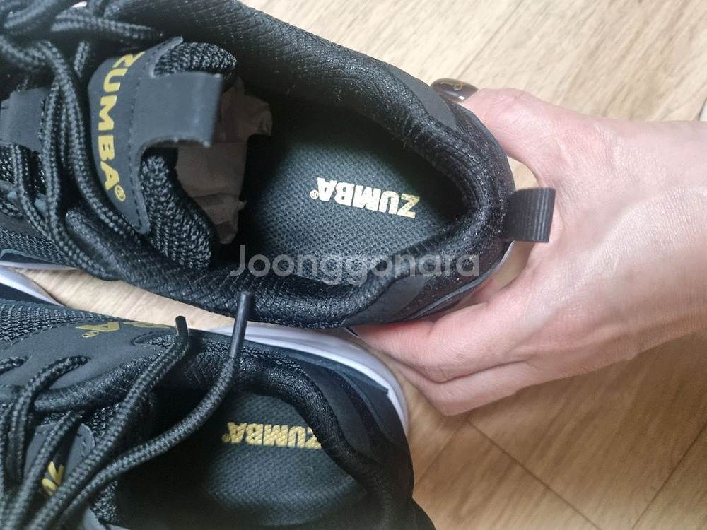 줌바 에어클래식 2.0 블랙8 (250)--2