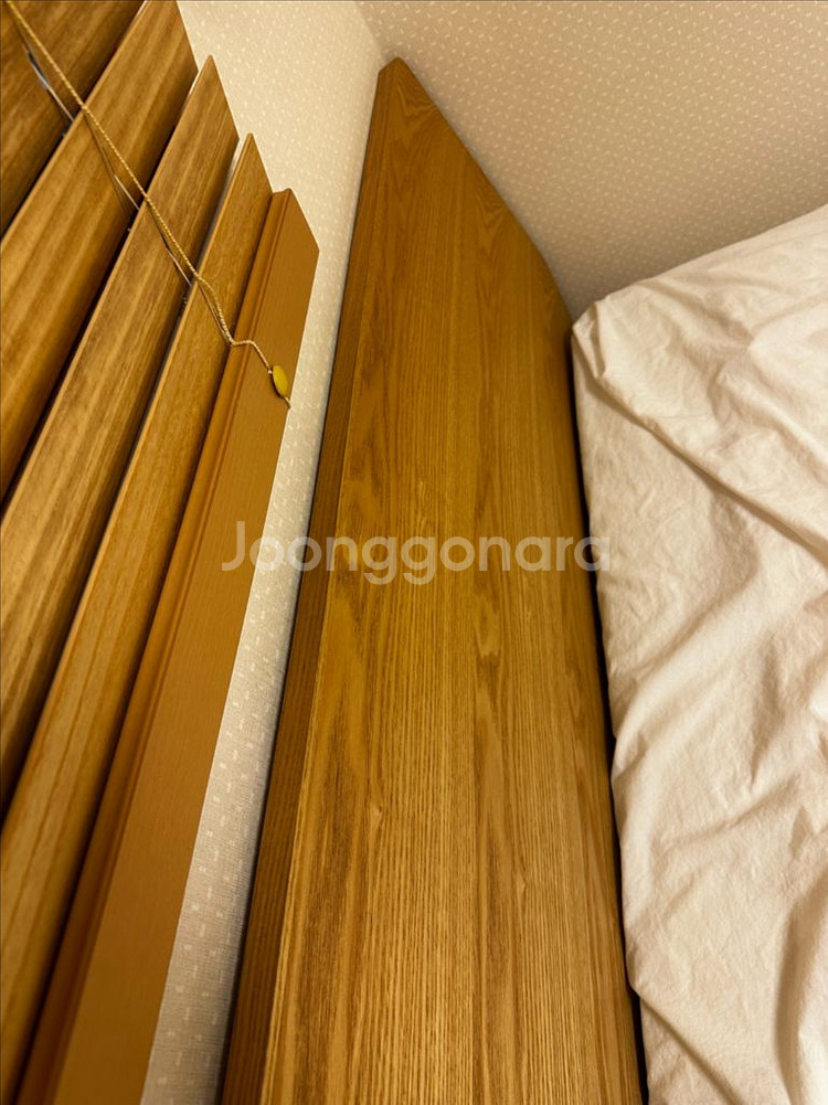 무인양품 떡갈나무 더블 사이즈 침대--2