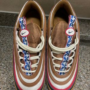 나이키 에어맥스97 스니커즈