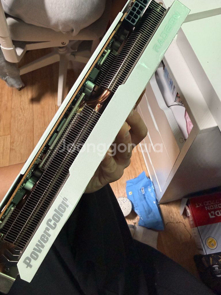 RX7700XT 12GB 그래픽카드--1