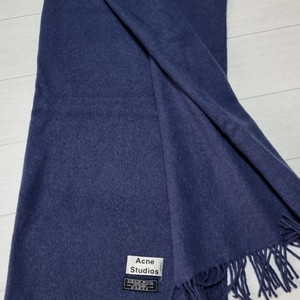 아크네 스튜디오 머플러 정품