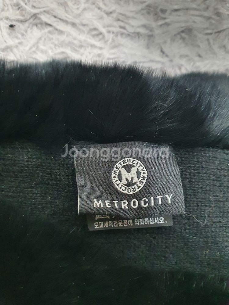 메트로시티 정품 새것수준 100% 렉스퍼 목도리--1