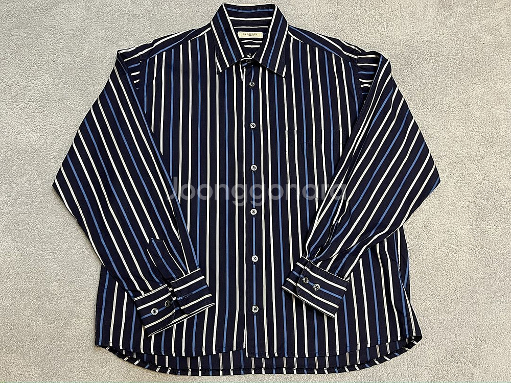 100 버버리 스트라이프 셔츠--1