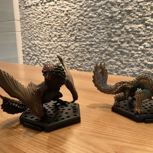 캡콤 몬스터헌터 스탠다드 피규어 2종 일괄 택포