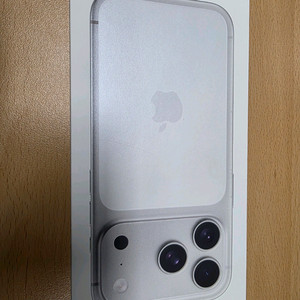 아이폰 17 프로 256g 실버 자급제 미개봉