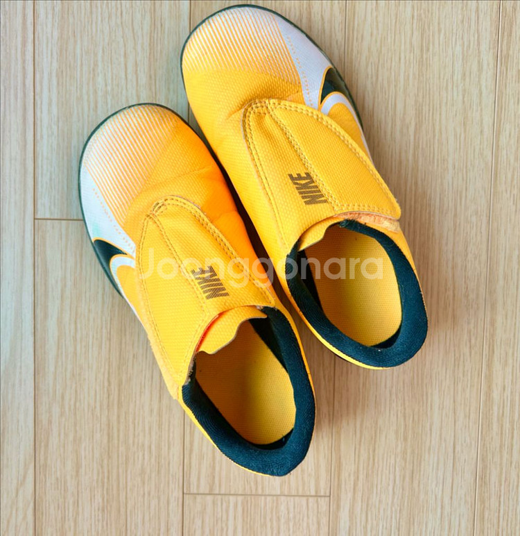 아동 나이키 축구화 풋살화 13C--4