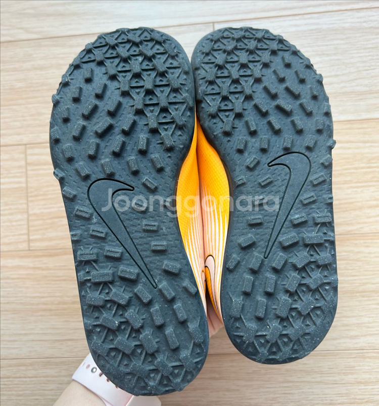 아동 나이키 축구화 풋살화 13C--6