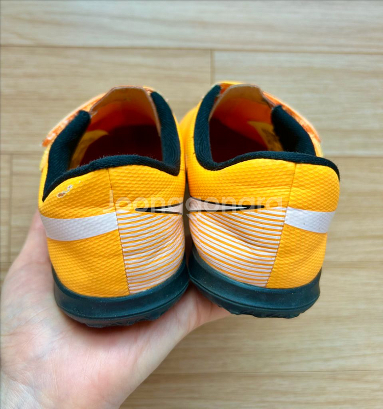 아동 나이키 축구화 풋살화 13C--5