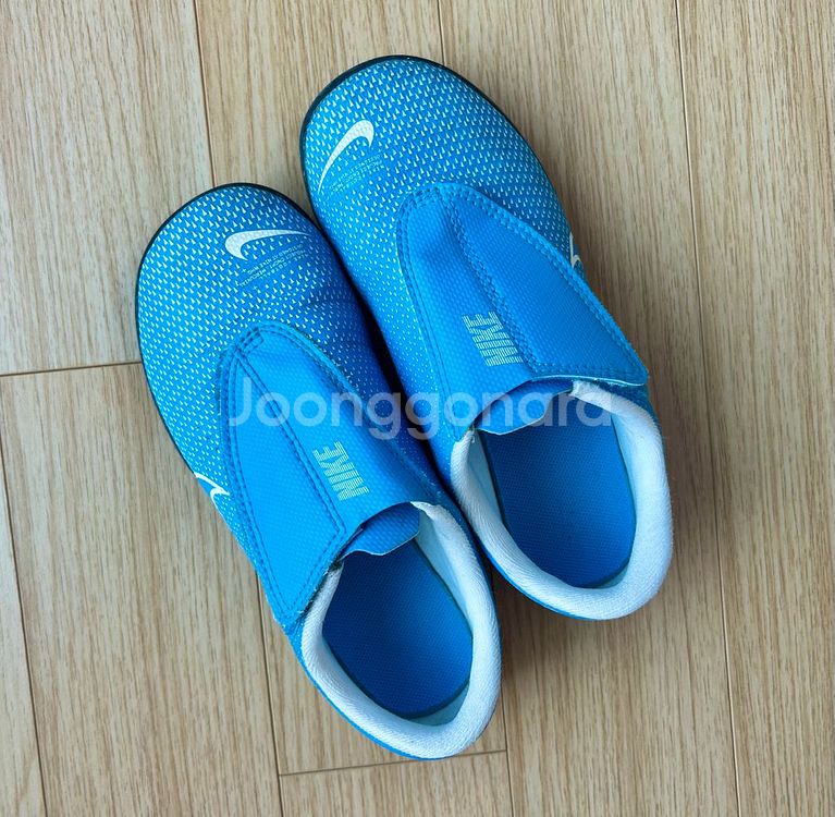 아동 나이키 축구화 풋살화 13C--1