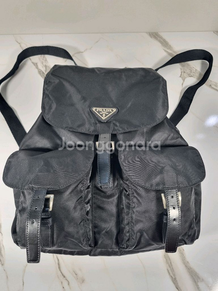 프라다백팩--2
