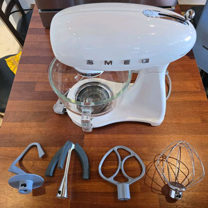 스메그 SMF02 스탠드믹서