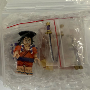 레고 커스텀 필링 VIP오뎅 추가팩 포함 팝니다.