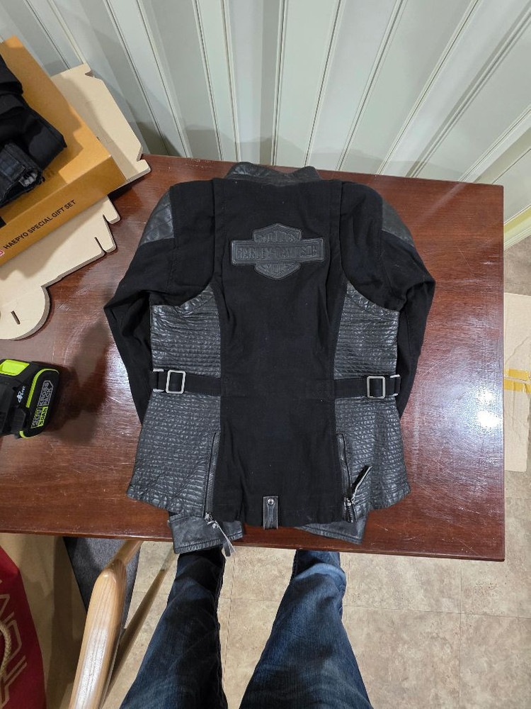 할리데이비슨 여성용 가죽자켓XS 이미지