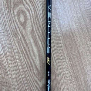 벤투스 tr 블랙 5s 팝니다.