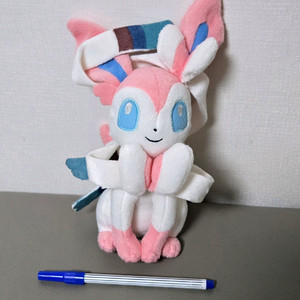 포켓몬 님피아 타카라토미정품인형