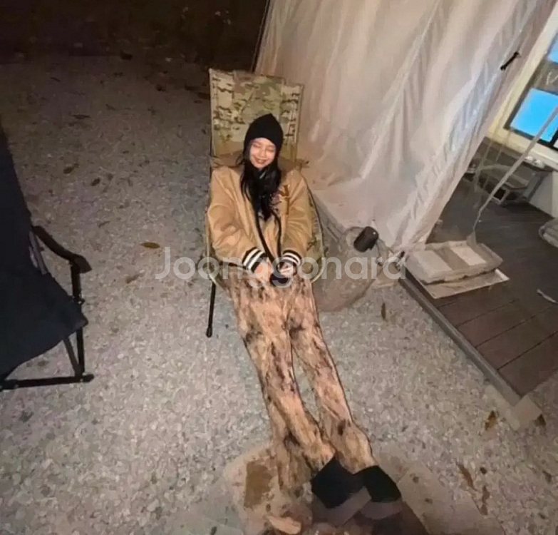 어그 뉴 하이츠 클로그 (제니착용) US8--4