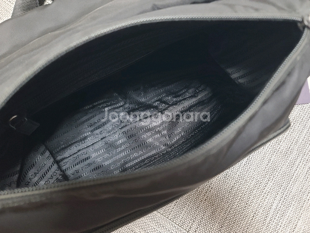 프라다 리나일론 크로스백 메신저백 버클백 1bd671--5