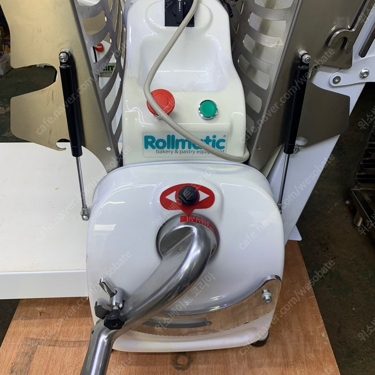 롤매틱 탁상형 파이롤러 제과제빵기계 중고제과제빵기계 제과제빵--2