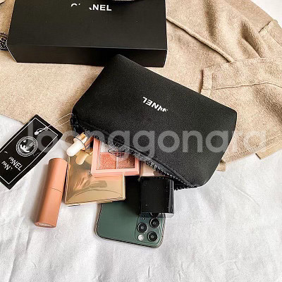 샤넬뷰티 메이크업 파우치--1