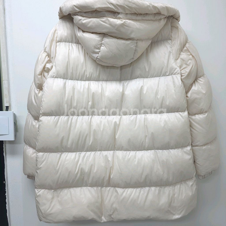 맥스마라 더큐브 노베이 리버시블 패딩--2